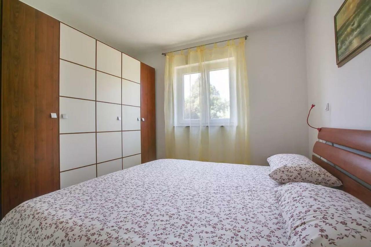 Apartment Vitalia 2+2 Porec Exterior photo